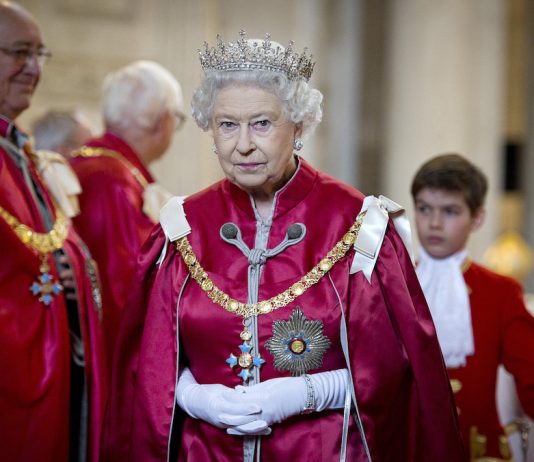 Queen And Duke To Mark Order Of The British Empire Centenary Queen And Duke To Mark Order Of The British Empire Centenary
