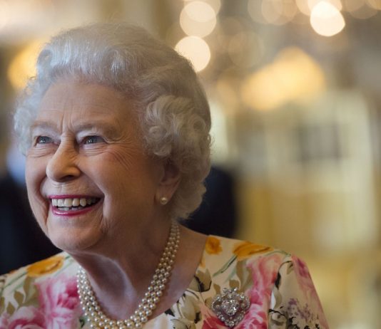 Queen to Host Winners Reception at Palace The Queen's Awards for Enterprise 2016 reception at Buckingham Palace