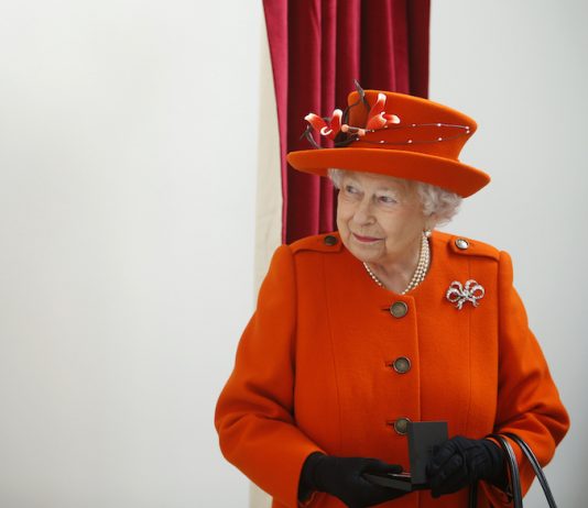 HM The Queen to Visit Lexicon Shopping Centre Queen Elizabeth