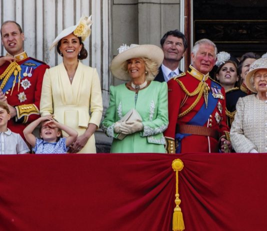 THE QUEEN’S BIRTHDAY PARADE (TROOPING THE COLOUR)