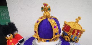 How are you celebrating Her Majesty’s Platinum Jubilee? Platinum Jubilee Postbox - Carisbrooke, Isle of Wight