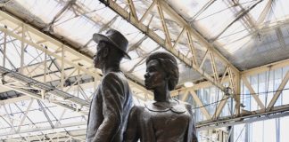 The King and Queen will Mark the Windrush 75th Anniversary A statue designed by Jamaican artist and sculptor Basil Watson, unveiled by The Duke and Duchess of Cambridge in Waterloo Station, to mark the Windrush generation, 2022.