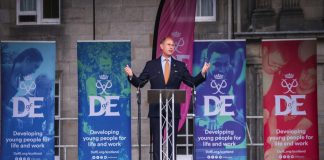 The Duke of Edinburgh to Host Gold Award Celebrations The Earl of Wessex hosts a Gold Award Celebration in the gardens of the Palace of Holyroodhouse, Edinburgh, for Duke of Edinburgh Gold Award holders from across Scotland. July 1, 2022.