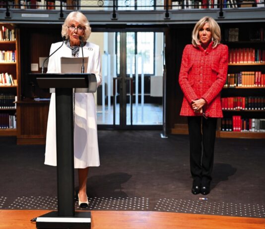 The Queen to Attend the Entente Littéraire Prize Ceremony French President's wife Brigitte Macron, right, listens as Queen Camilla delivers her speech during their visit to the Bibliotheque Nationale de France, to present a new French-British literary prize, Sept.21, 2023 in Paris.