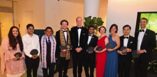 The Earthshot Prize is coming to Cape Town Prince William with the 2023 Earthshot Prize winners (from left) S4S Technologies co-founder Nidhi Pant; S4S Technologies chief executive Vaibhav Tidke; Accion Andina president Constantino Aucca Chutas; Mr Florent Kaiser, CEO of Global Forest Generation, which is a co-founding organisation of Accion Andina; Boomitra CEO and founder Aadith Moorthy; WildAid marine programme director Emily Owen; WildAid chief operating officer Meaghan Brosnan; GRST CEO and co-founder Justin Hung; and GRST chief financial officer Frank Harley Singapore, 7 November 2023